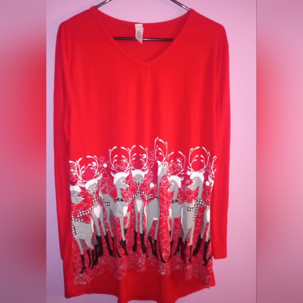 Mac & Belle Festive, Dancing Reindeer, Long Sleeve Tunic Shirt. Super Cute